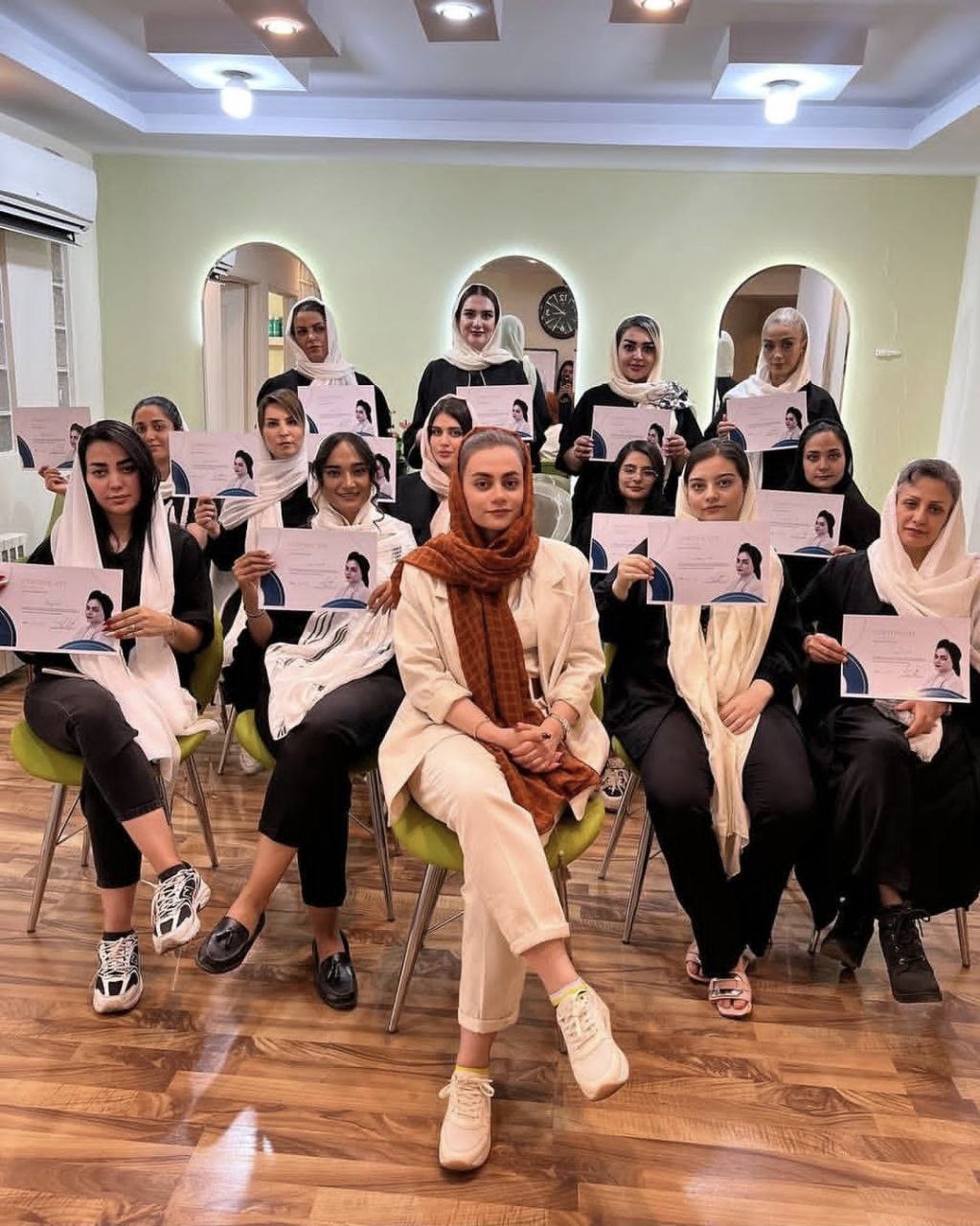 گواهی‌نامه 1